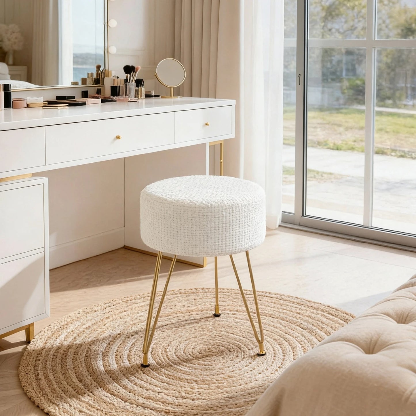 Spool™ Round Stool